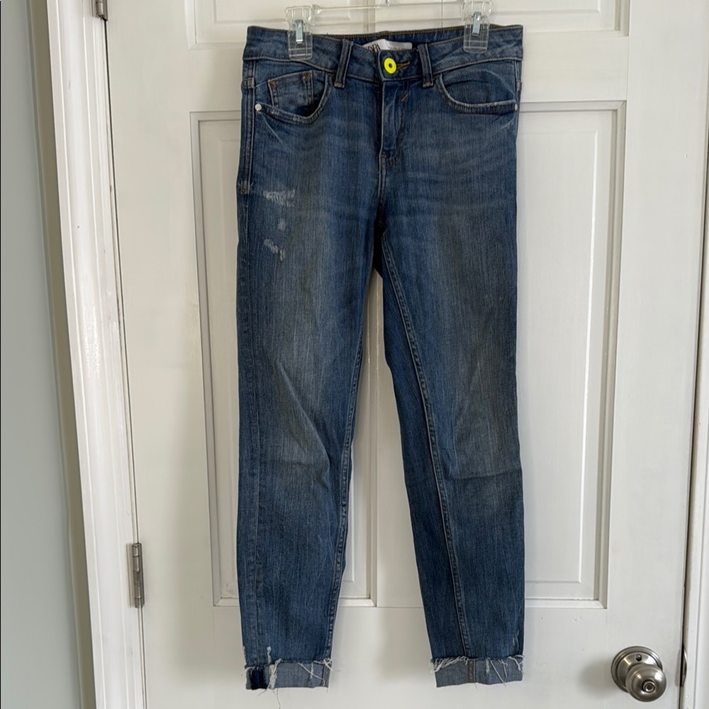 Zara Distressed Women's Skinny Jeans Sz 2 EUC